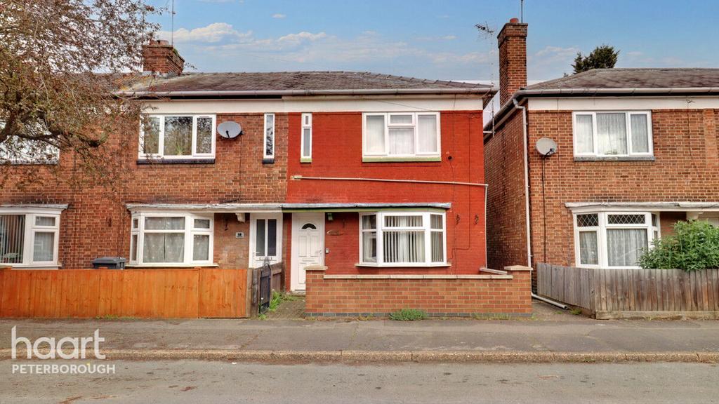 Montagu Road, Peterborough 2 bed end of terrace house for sale £150,000