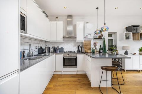 21d Sylvan Road, London, SE19 2RU