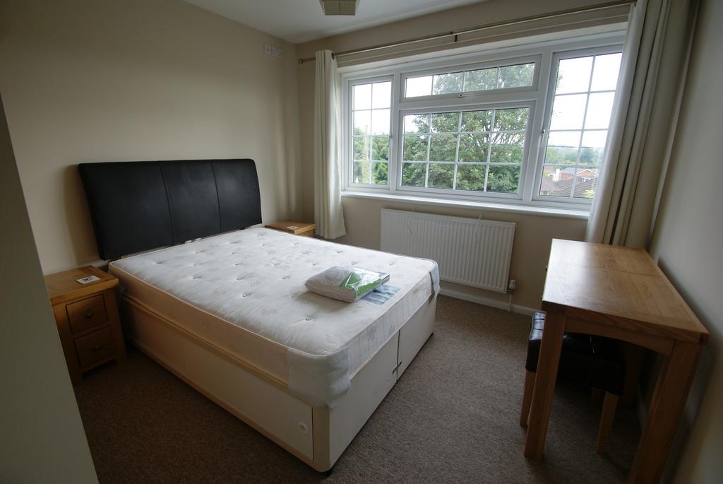 Salisbury Road, Andover, SP10 1 bed in a house share £625 pcm (£144 pw)