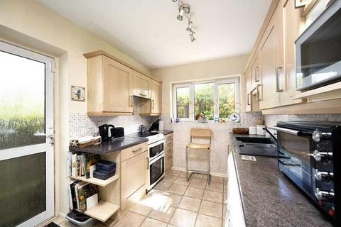 5 Bittacy Close, London, NW7 1RU