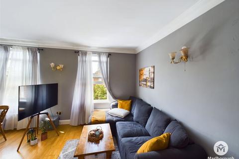 1 bedroom apartment to rent, Holloway Road, Holloway Islington, London, N7