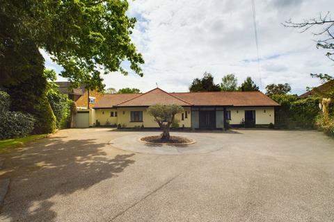 undefined, Ruxbury Road, Chertsey, Surrey, KT16