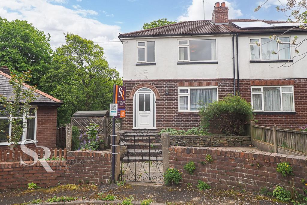 Park Crescent, Furness Vale, SK23 3 bed semidetached house for sale