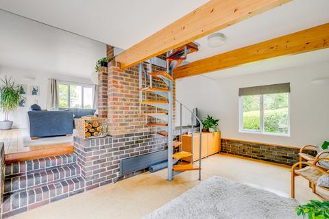Avis Bungalow Old School Green, Benington, Stevenage, SG2 7LU