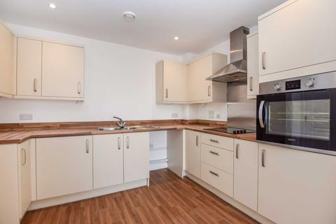 2 bedroom flat for sale - Strawberry Gardens, 18 Moorhen Road, Yatton, BS49 4GB