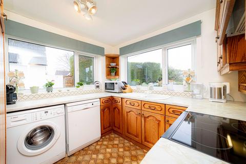 4 bedroom semi-detached house for sale, The Street, Boughton-Under-Blean, ME13