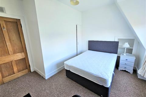 2 bedroom flat to rent, Urquhart Road, City Centre, Aberdeen, AB24