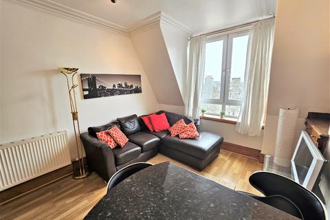 2 bedroom flat to rent, Urquhart Road, City Centre, Aberdeen, AB24