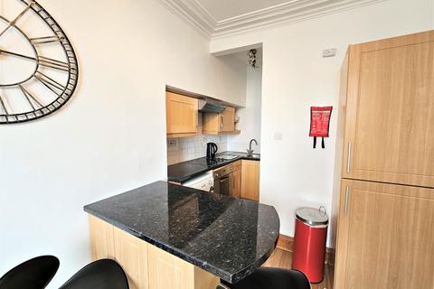 2 bedroom flat to rent, Urquhart Road, City Centre, Aberdeen, AB24
