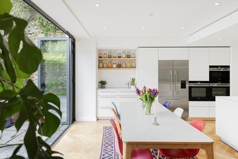 55 Hampton Park, Bristol, BS6 6LQ