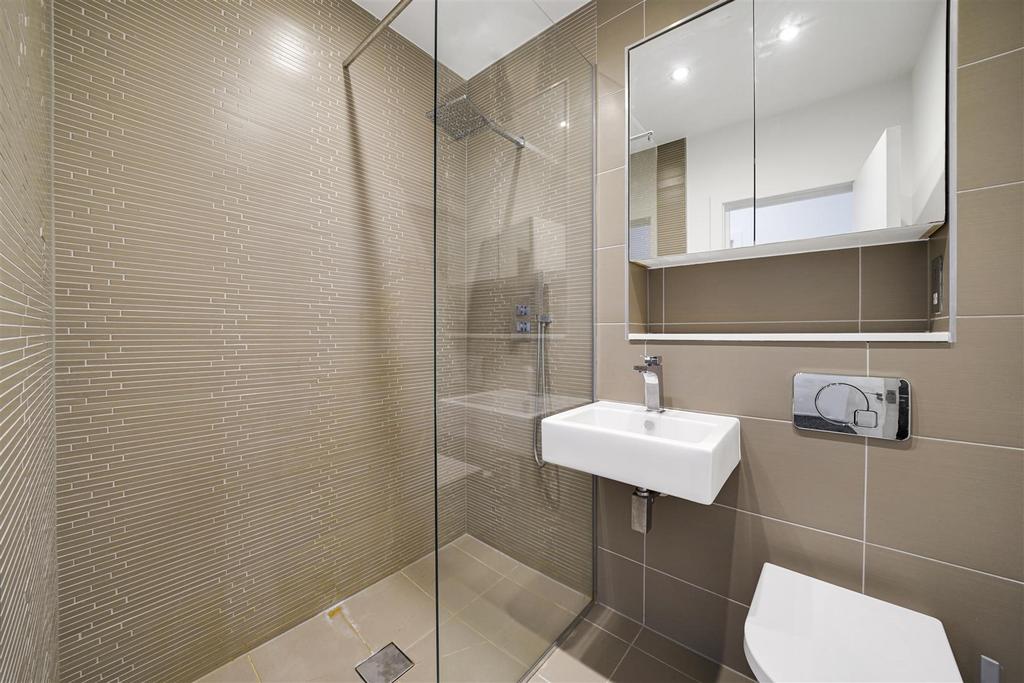 En suite shower room