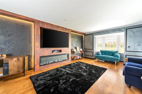 15 Bream Close, Biddenham, Bedford, MK40 4UX