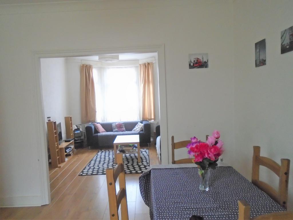 Windsor Road, Ilford IG1 4 bed terraced house for sale £450,000