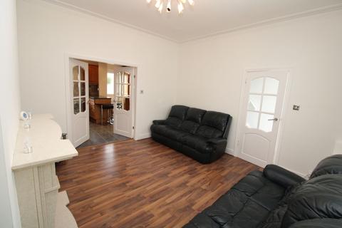 2 bedroom terraced house to rent, Taunton Road, Ashton-Under-Lyne OL7
