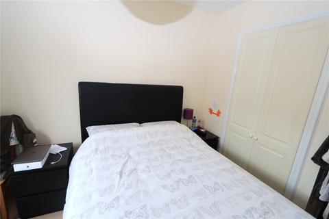 2 bedroom apartment for sale - Hopton Grove, Newport Pagnell, Buckinghamshire, MK16