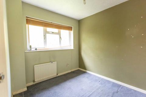 35 Hurst Hill, Walderslade, Chatham, ME5 9BX
