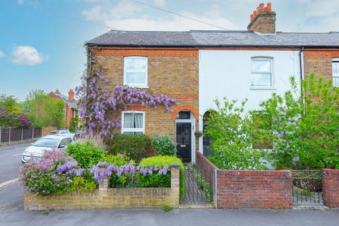 3 bedroom end of terrace house for sale, Reading Road, Farnborough, GU14