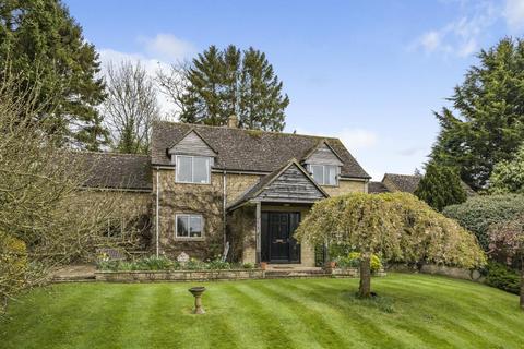 3 bedroom detached house to rent, Shipton Road,  Fulbrook,  OX18