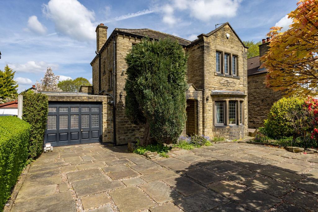 Garden Road, Brighouse, HD6 2ES 3 bed detached house for sale £460,000