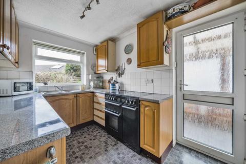 27 Govers Meadow, Colyton, EX24 6PG