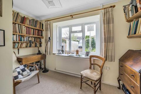 27 Govers Meadow, Colyton, EX24 6PG