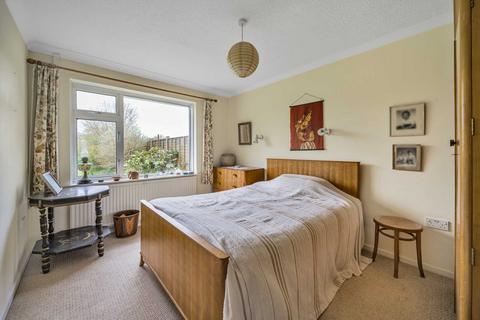 27 Govers Meadow, Colyton, EX24 6PG