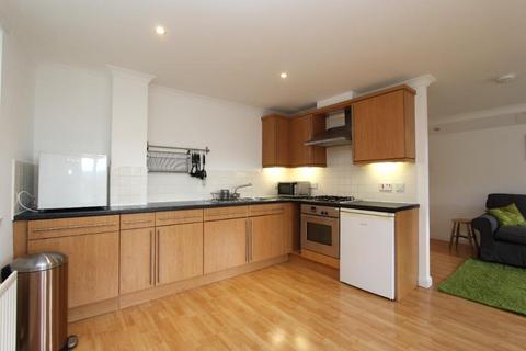 2 bedroom flat to rent, Henderson Place, New Town, Edinburgh, EH3