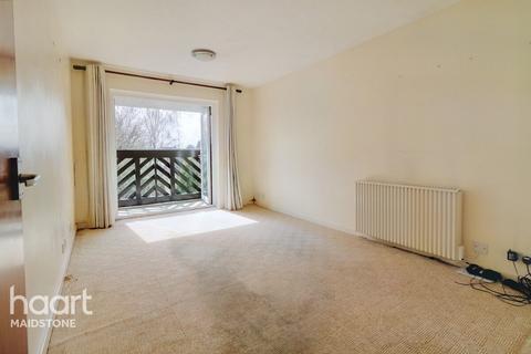 1 bedroom apartment for sale - St Annes Court, Maidstone