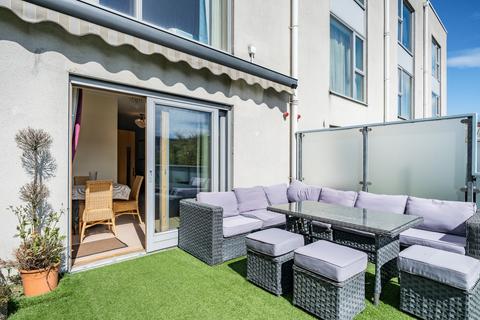 35 Martingale Way, Portishead, Bristol, BS20 7AW