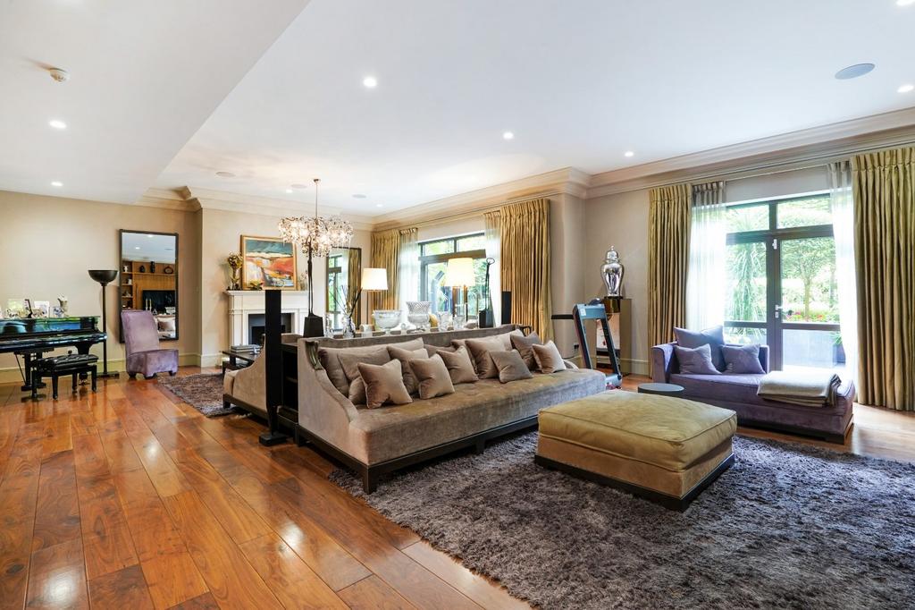 Reception Room