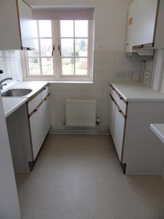 1 bedroom flat to rent, Mill Hill Close, Haywards Heath RH16