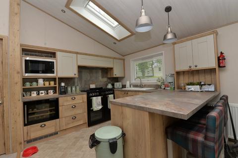 3 bedroom park home for sale, Woodland View, Hoburne Bashley Holiday Park, New Milton, Hampshire, BH25