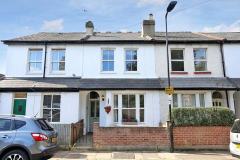 7 Du Burstow Terrace, London, W7 2NU