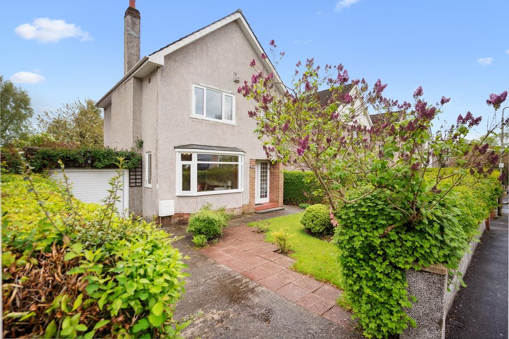 Westbourne Drive, Bearsden, East... 3 bed detached house £349,000