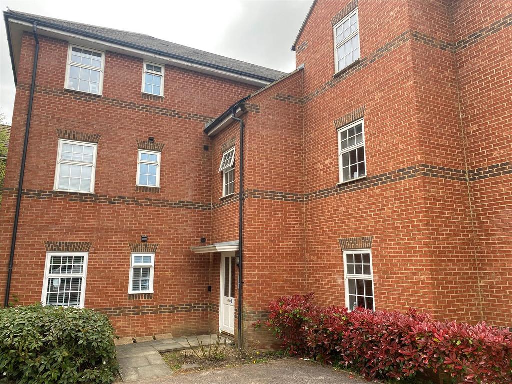 Beckett Road, Netherne On The Hill... 2 bed apartment £1,350 pcm (£