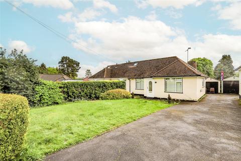 2 bedroom bungalow for sale - Marshalls Way, Wheathampstead, St. Albans, Hertfordshire, AL4