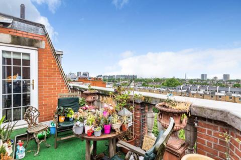 2 bedroom penthouse for sale - Clive Court, Maida Vale
