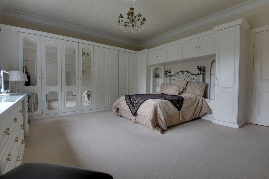 Bedroom 1 (Double with Ensuite)