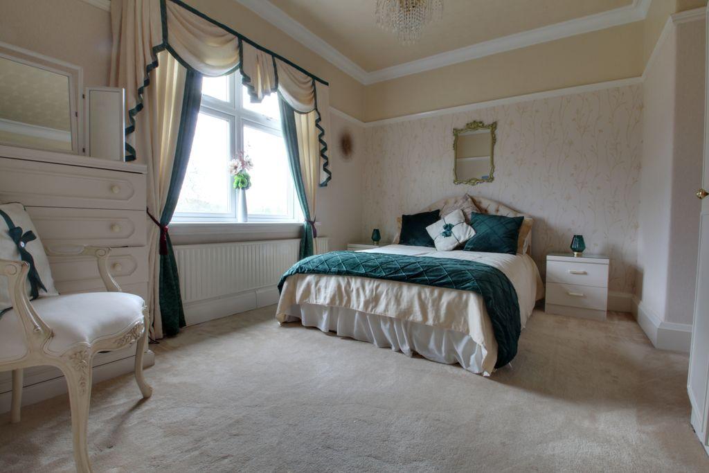 Bedroom 3 (Double)