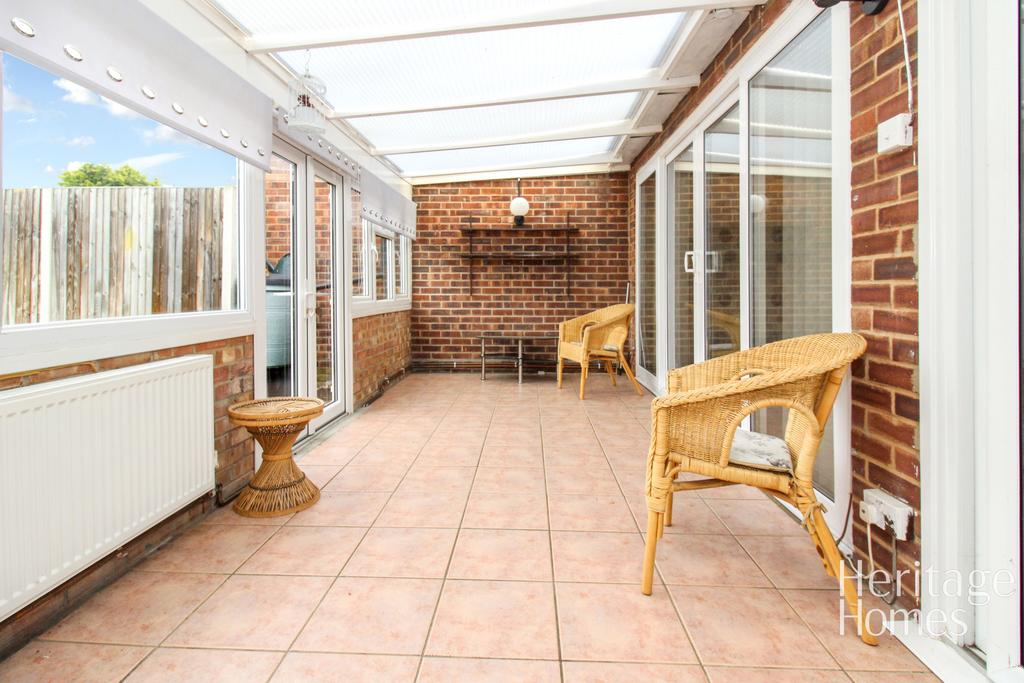 Gunton Lane, Norwich 3 bed chalet £325,000