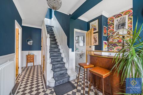 8 Erroll Road, Romford, RM1 3DJ