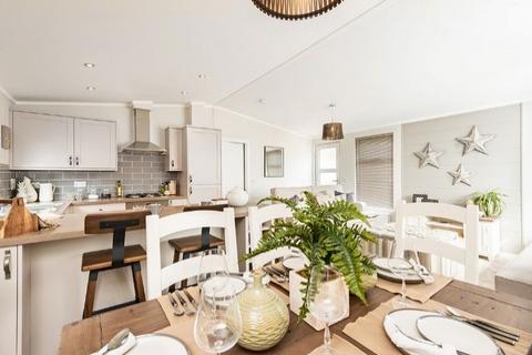 2 bedroom lodge for sale, Two Bed Prestige Plantation (40x20) Crabmill Holiday Homes Park, Bewdley DY12