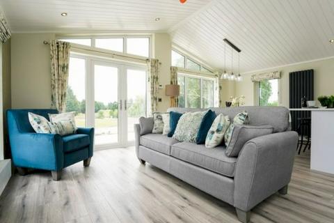 undefined, Holiday Lodges Available  Faringdon Grange Holiday Lodge Park, Faringdon  SN7