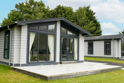 undefined, Four Bed Oakgrove Waverton (50x22) Faringdon Grange Holiday Lodge Park, Faringdon  SN7