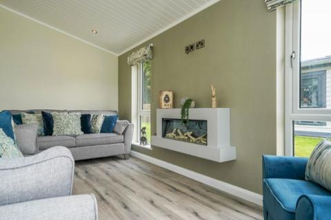 undefined, Four Bed Oakgrove Waverton (50x22) Faringdon Grange Holiday Lodge Park, Faringdon  SN7