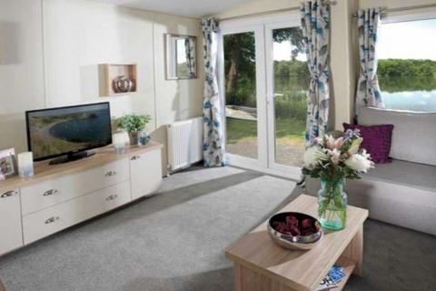 2 bedroom static caravan for sale, Forest Edge Holiday Park, Boundary Lane BH24