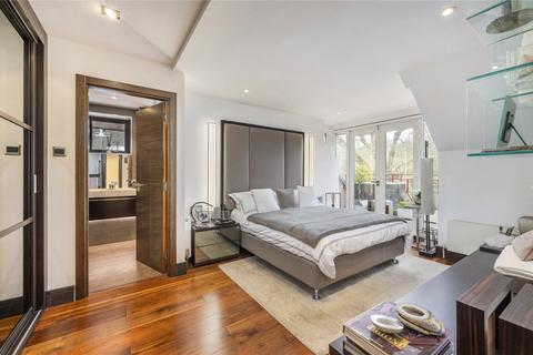 2 bedroom flat for sale, West Heath Road, Hampstead, London