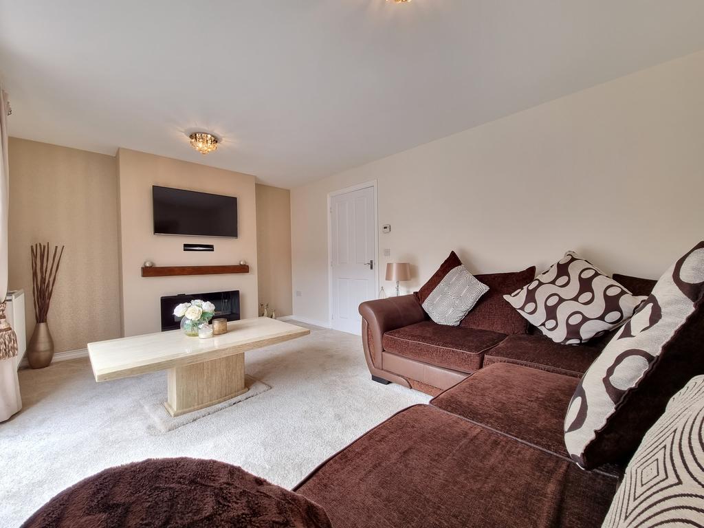 Lounge 2
