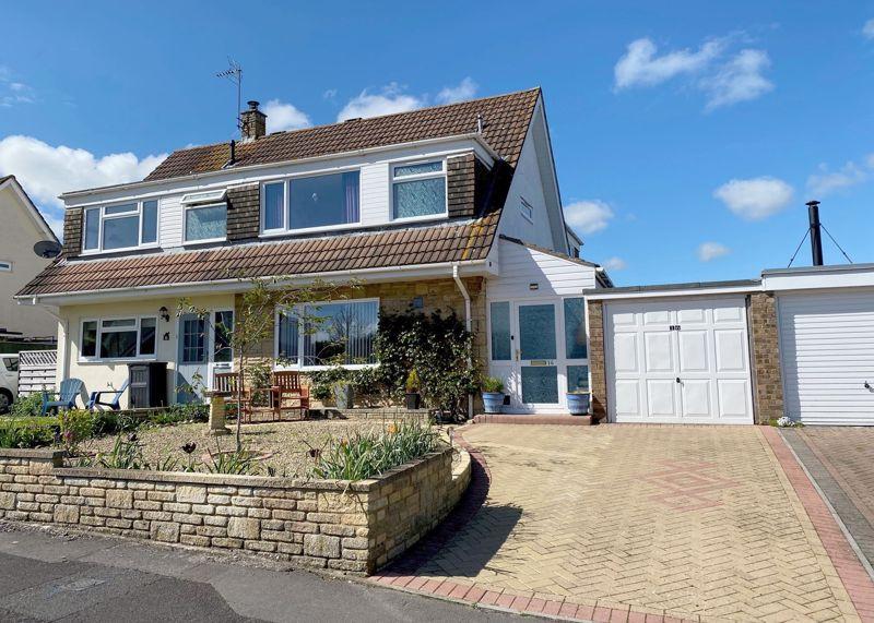 Melrose Avenue, Warminster 3 bed semidetached house for sale £340,000