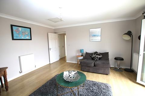 8 Brignall Place, Dunmow, CM6 1ET